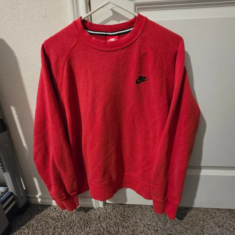 Nike sportswear crewneck
